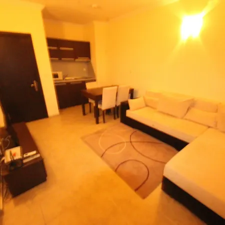 Menada Апартамент *